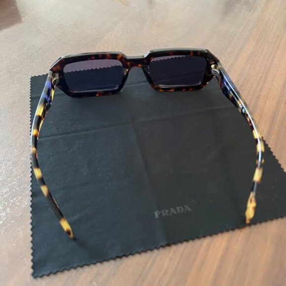 Prada Rectangular Sunglasses – Like New! Only Worn Twice - Picture 2 of 6